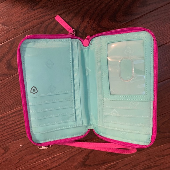 Vera Bradley Wristlet - Picture 2 of 2